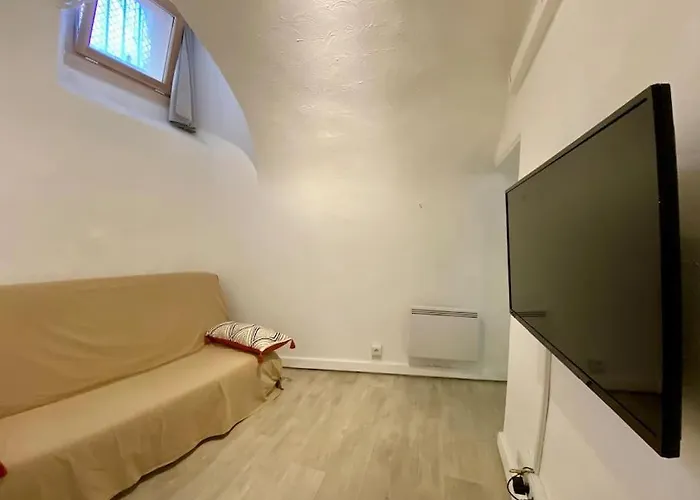 Petit Duplex, Vieux Nice, Proche A La Mer شقة نيس