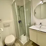 Appartement Petit duplex, vieux Nice, proche a la mer